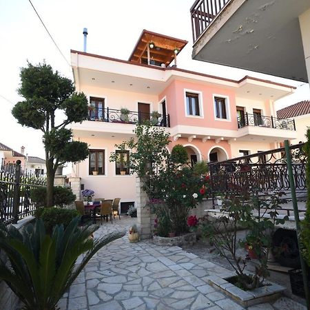 Apartamento In The Castle - House Ioánina Exterior foto